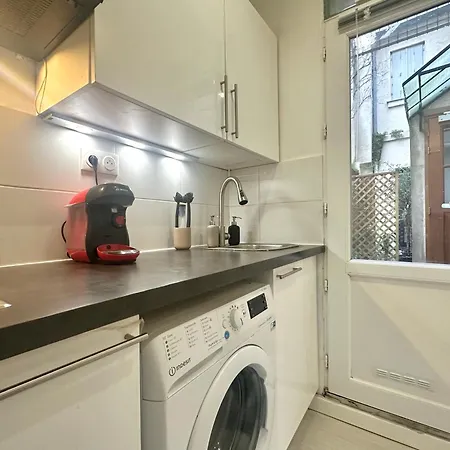 Cozy Near Eiffel Tower In Fondary *