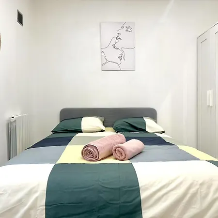 Cozy Near Eiffel Tower In Fondary Apartment *