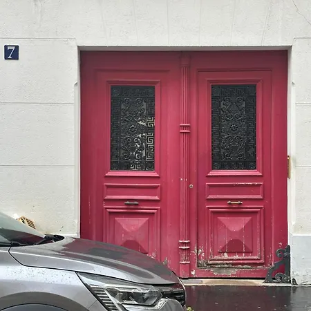 Cozy Near Eiffel Tower In Fondary アパート パリ